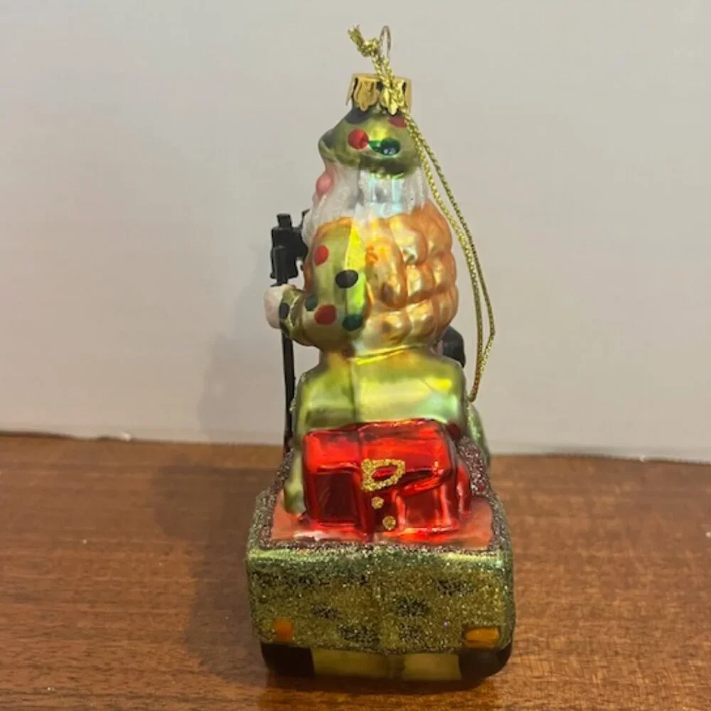 Robert Stanley Glass Ornament Hunting Santa in Camo Jeep with Binoculars Dog